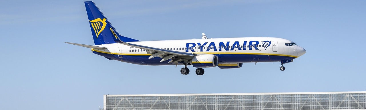airplane landing